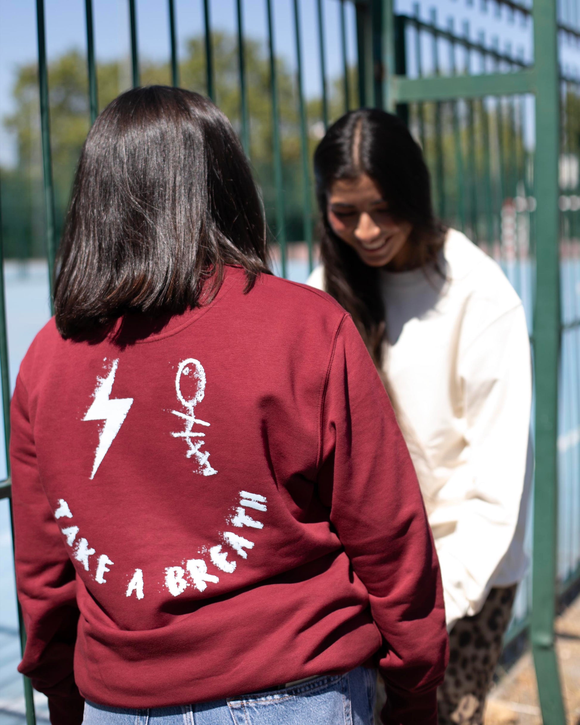 SMILEY VIBES BOLT BURGUNDY